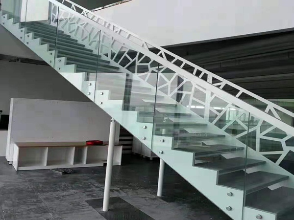 雙梁樓梯 (17)
